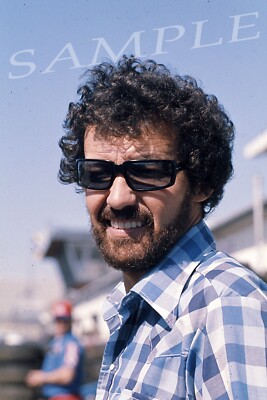 RICHARD PETTY TRACKSIDE CLOSE UP SHOT 8X10 GLOSSY PHOTO #P74