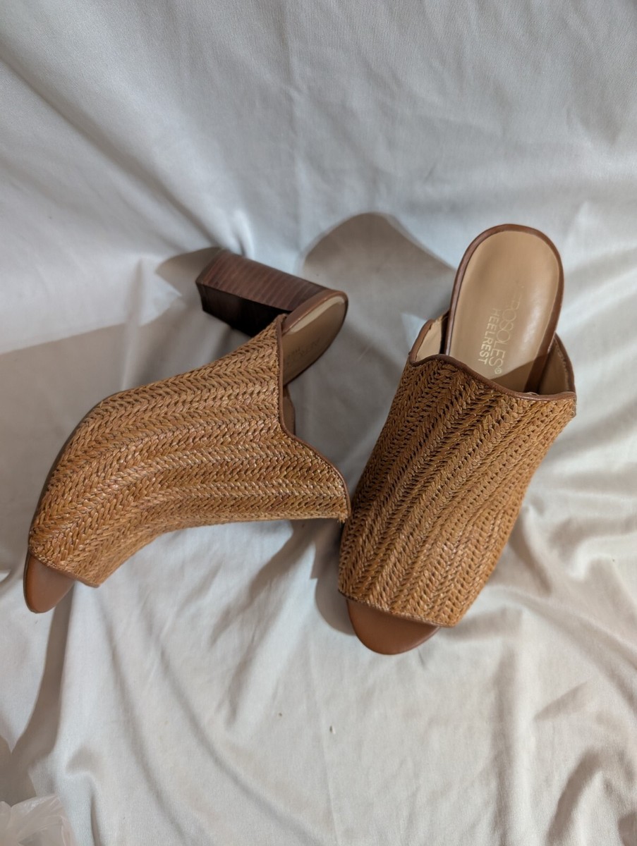 Aerosoles Birdwatcher Peep Toe Mules Women's Size 9.5M Tan