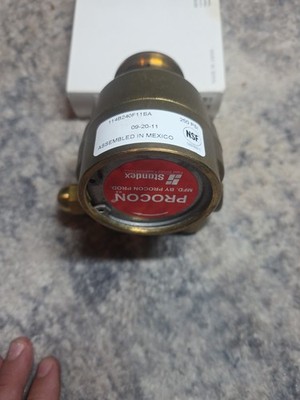 Procon 1/2'' brass rotary vane pump, model 114B240F11BA.