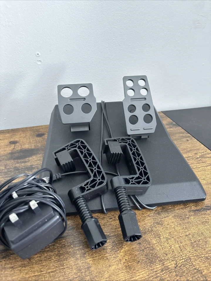 Logitech Driving Force | PlayStation 2 - Image 4 of 4