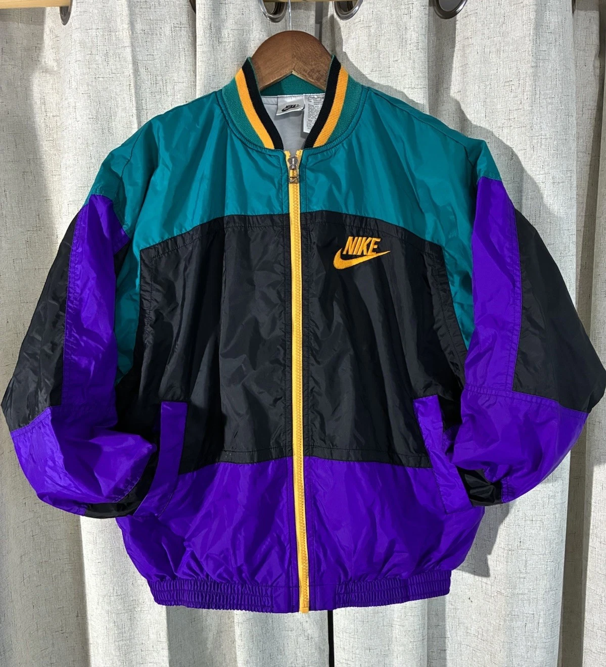 Vintage Nike Windbreaker Zipper Jacket Youth Large Purple Teal Yellow Y2K