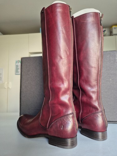 Frye Melissa Stud Back Zip Boots/Size women US10 Wine colour/ Style No: 3475436 - Picture 13 of 13