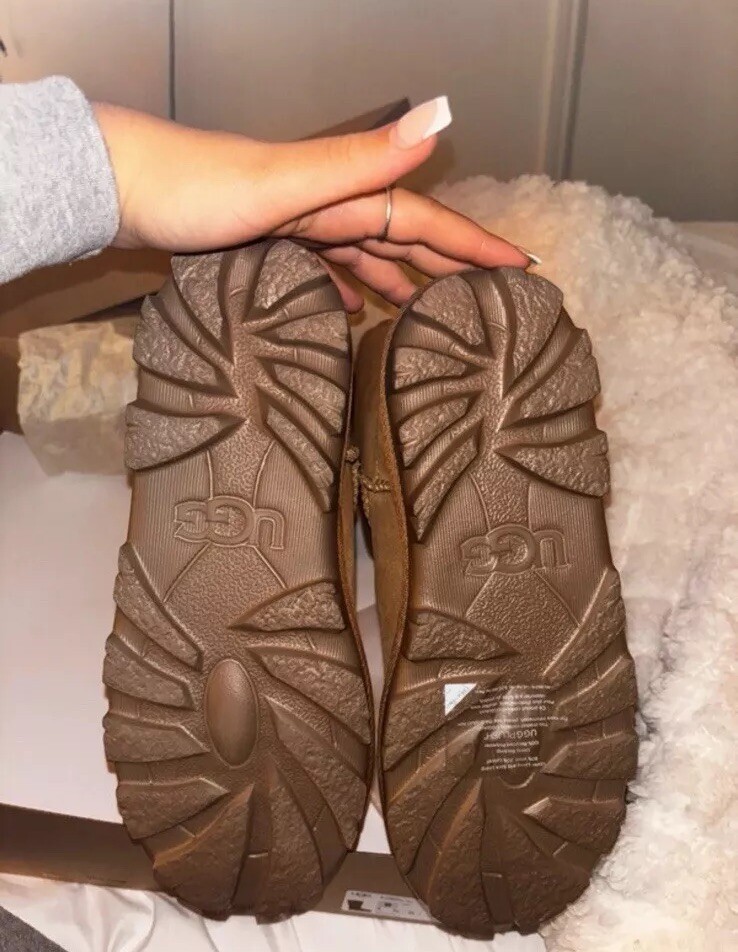 BNIB Decker UGG Classic Essential Tall BOOTS in Chestnut UK 8. RRP-£230! image 5