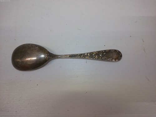Kirk Steiff Repousse Sterling Silver Non-Scalloped Spoon Rectangular Bowl - Picture 6 of 6