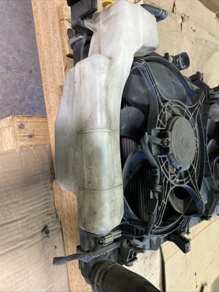 2012 2013 2014 2015 Subaru Impreza 2,0 L radiador ventilador motor conjunto OEM Foto 4 de 4