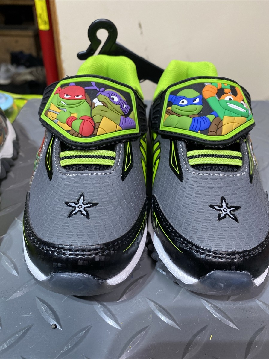 Teenage Mutant Ninja Turtles Toddler Boy Light Up Sneakers