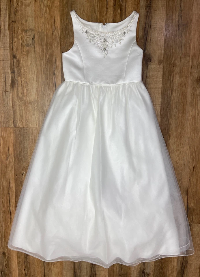 Vestido Mon Cheri Bridals Nuevo con Etiquetas Flor Niña Talla 5 Sin Mangas Cuentas Línea A Foto 2 de 4