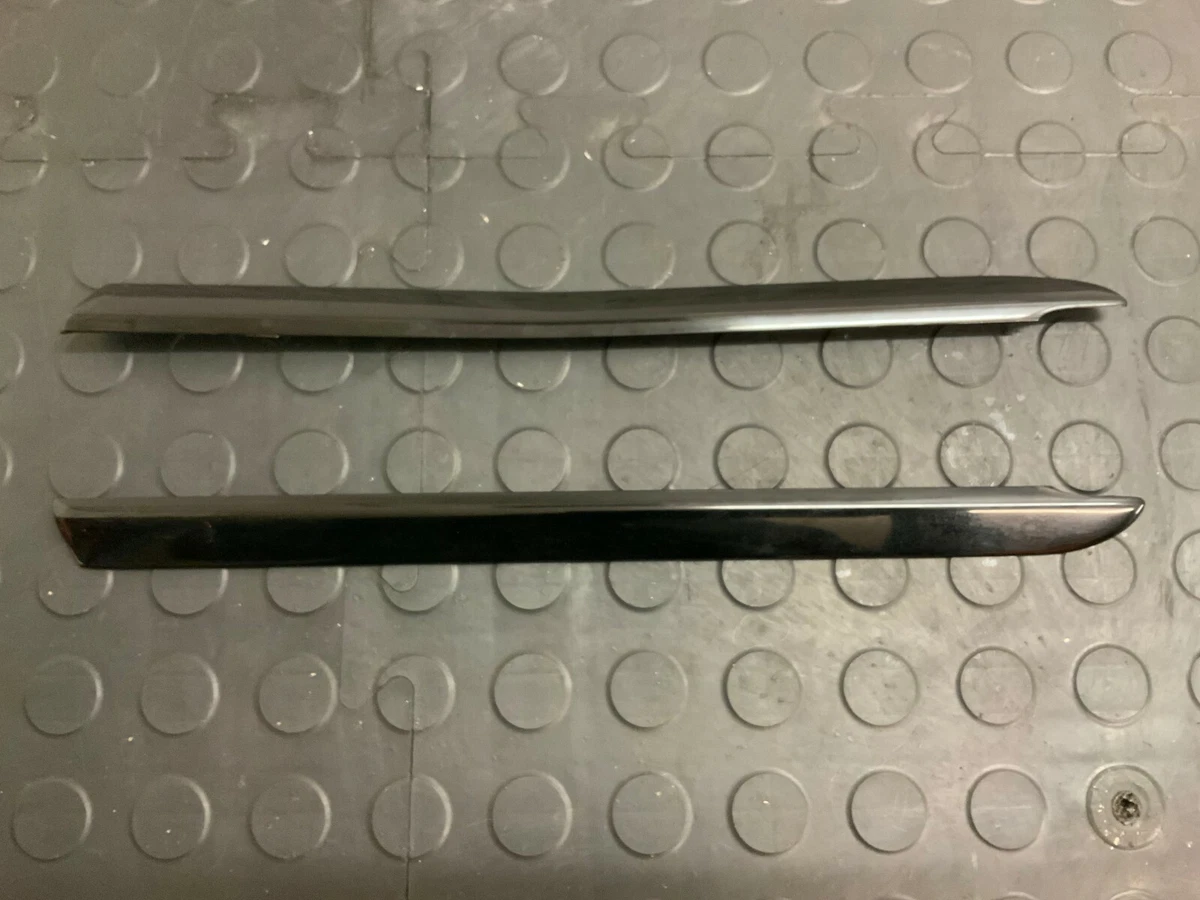 MERCEDES B-CLASS W246 PAIR OF ORNAMENTAL TRIM A2466730183  