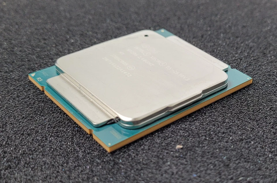 8-ядерный серверный ЦП Intel SR206 - Intel Xeon E5-2630 v3 @2,40 ГГц - Изображение 3 из 4