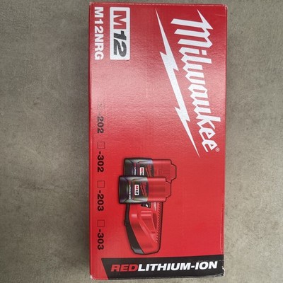 Milwaukee M12 NRG-202 2x12V Li-Ion Akkupack mit Ladegerät 