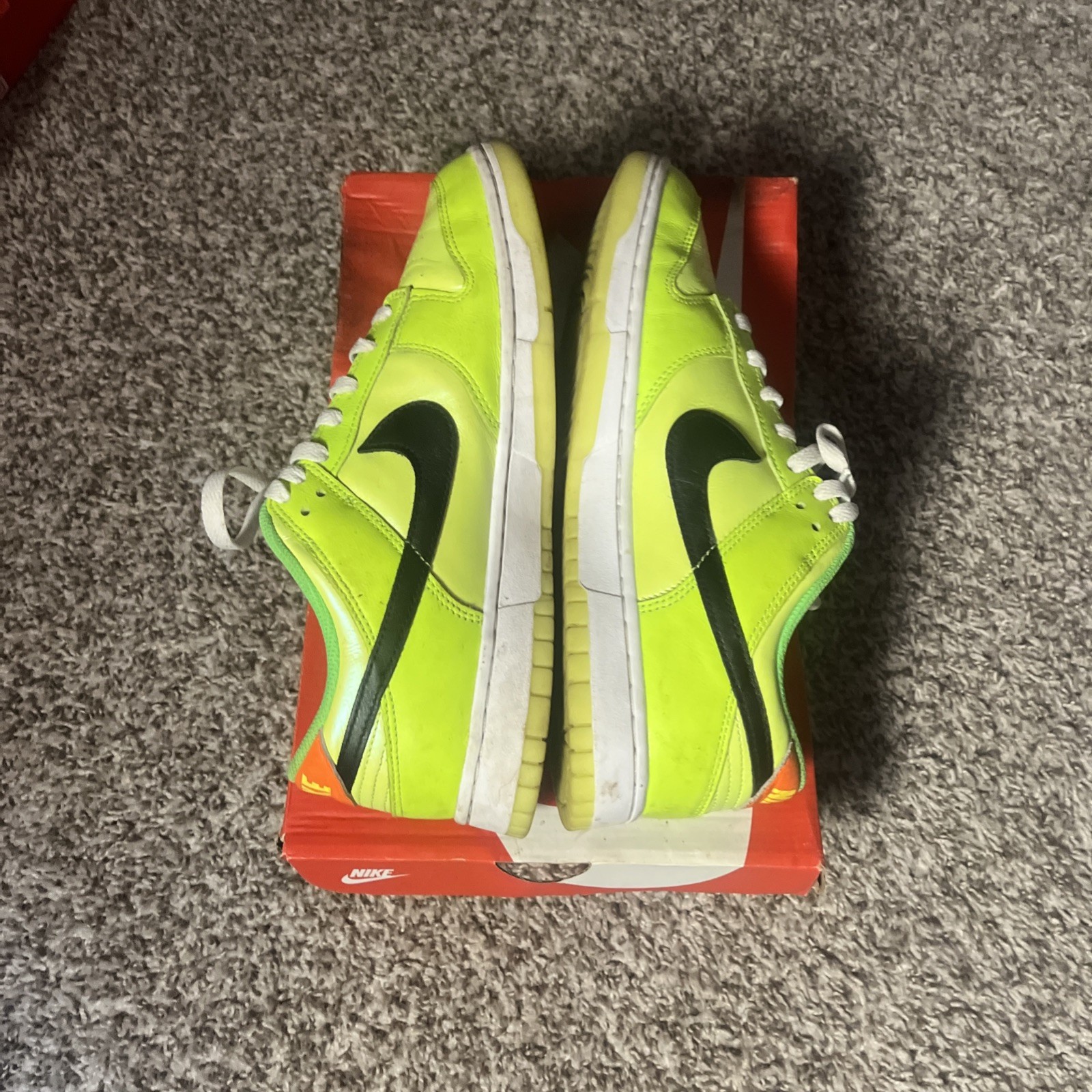 Nike Dunk Low SE Men's Splash Volt FJ4610-702 Damaged Box 10.5m thumbnail 4