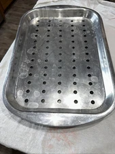 Vintage Unbranded Aluminum Insert Roasting Rack And  14 X 10 X 2 Baking Pan