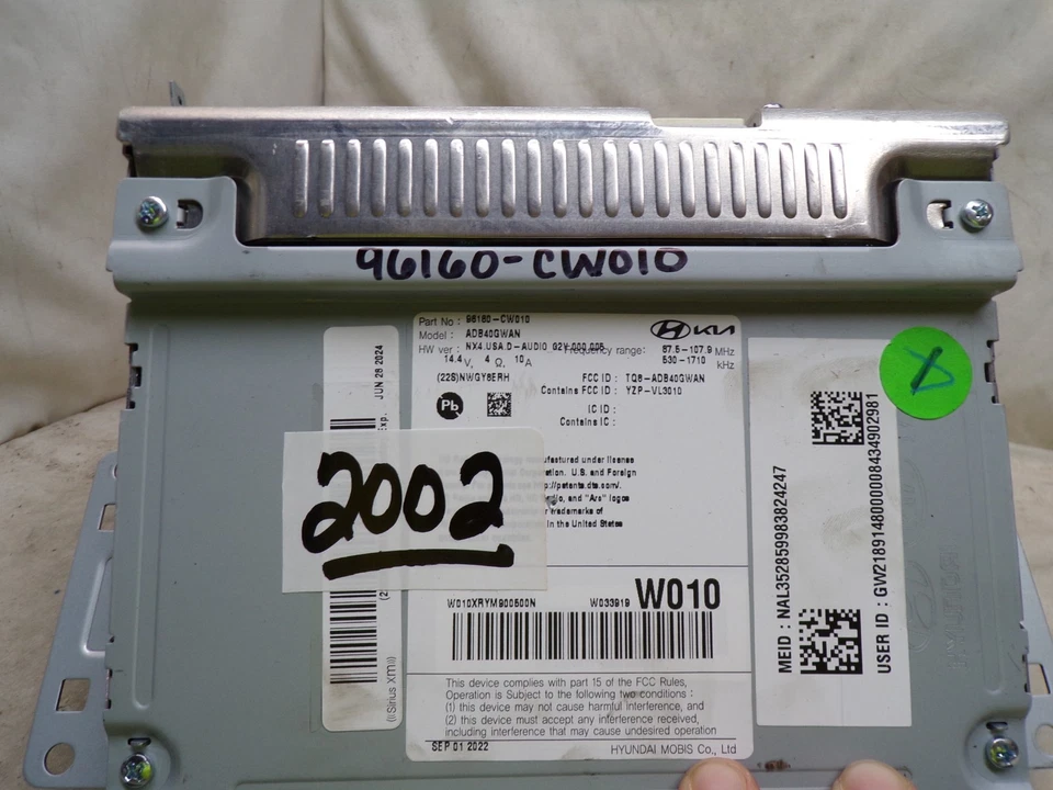 22 23 24 Hyundai Tucson Radio Receiver 96160-CW010 B2002 - Image 2 of 3