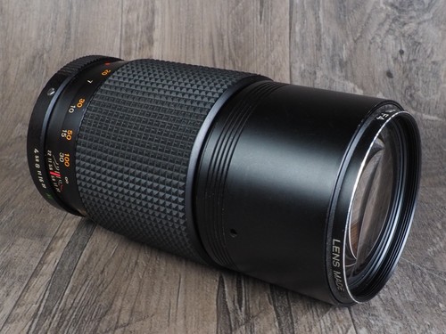 Konica Hexanon AR 200mm f4 MF Lens sharp telephoto portrait bokeh manual focus