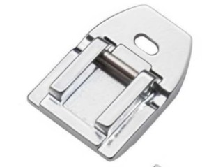 1 pcs Household Sewing Machine Rolled Hemmer Presser Foot, USED