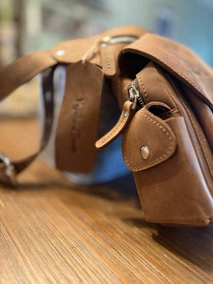 Vagabond Traveler - Image 4 of 4