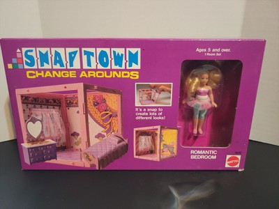 Vintage Mattel SNAP TOWN Change Arounds Romantic Bedroom Set NEW