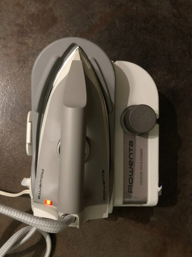 Rowenta DG5030 Pro Steam Station Pressure Iron & Steamer Tested working - Picture 5 of 7