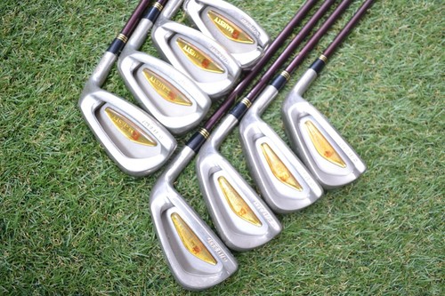 MAJESTY ROYAL Iron Set 4-9 Pw Aw 8pc Graphite Regular Men Golf Club Maruman - 第 1/17 張圖片