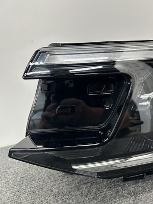 OEM 2024 Volkswagen Atlas Cross Sport LED Headlight (Left/Driver