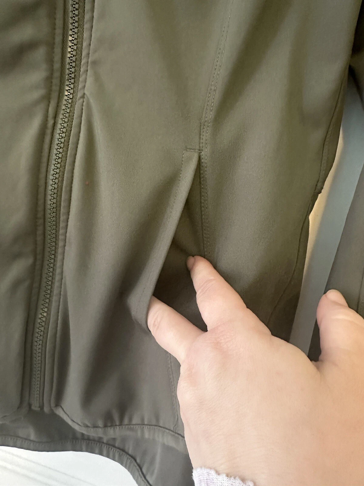 yogalicious lux full zip athletic stretch thumbholes jacket