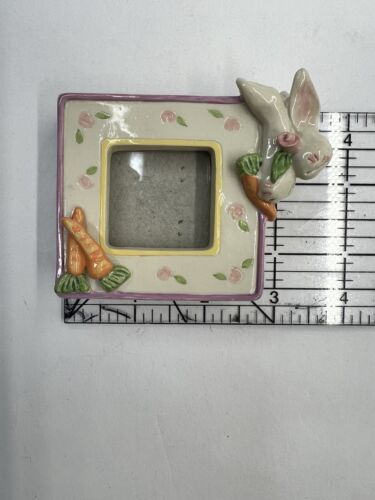 Vintage Ceramic Bunny Rabbit With Carrots Picture Frame 3” Fits 1.5” Photo - Picture 6 of 6