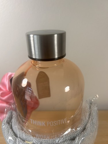 Manna Reusable Water Bottle 50OZ 1.5 Liters Peach 4 Pieces Gym Set - 第 2/7 張圖片