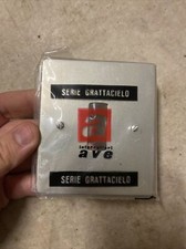 Ave Serie Grattacielo Placca 1 Foro Alluminio Anodizzato Scatola Tonda