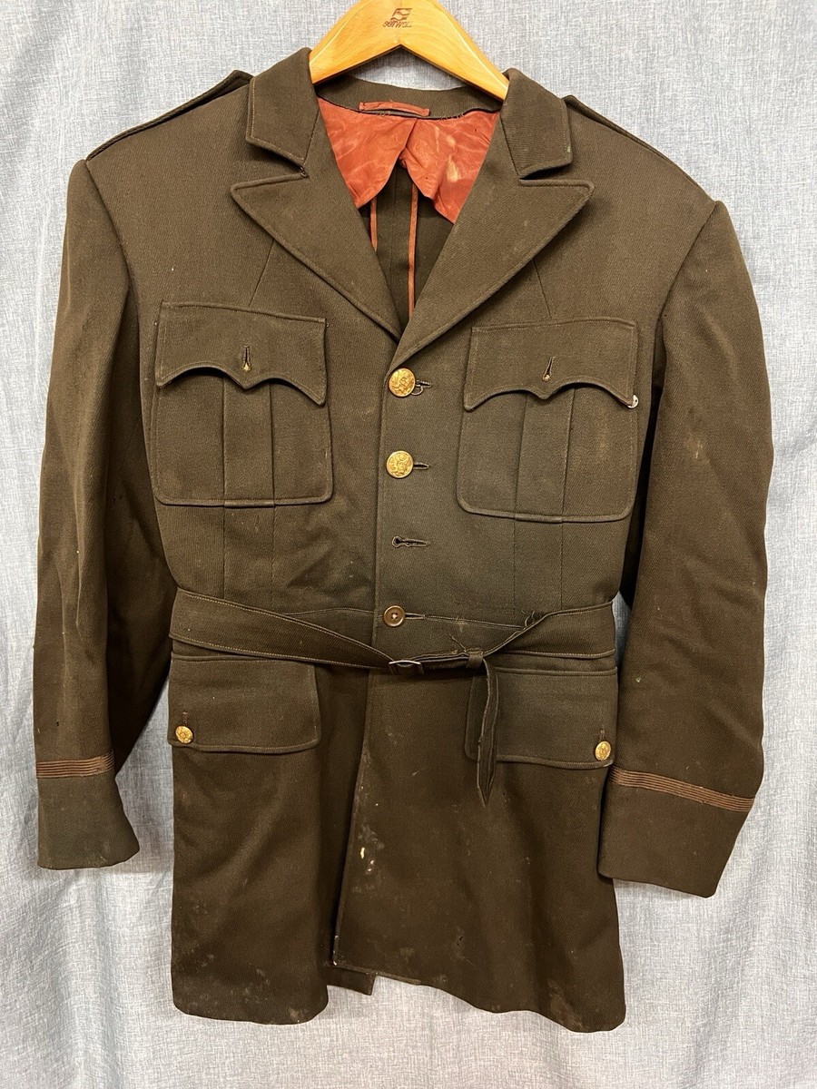 Vintage World War II US Army Air Force Jacket in Olive Size