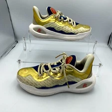 Under Armour Curry 11 3027829-300 Boys 4Y Sneaker Lemon Ice Gold Basketball Shoe