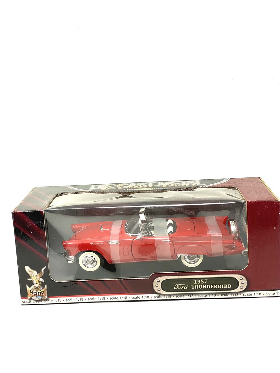 Road Signature cars 1957 Ford Thunderbird Scale 1:18 Special 