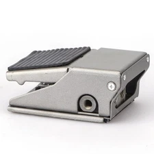 Pneumatic Foot Pedal Valve - 5 Way 2 Position Rubber Nonslip Speed Control Sw...