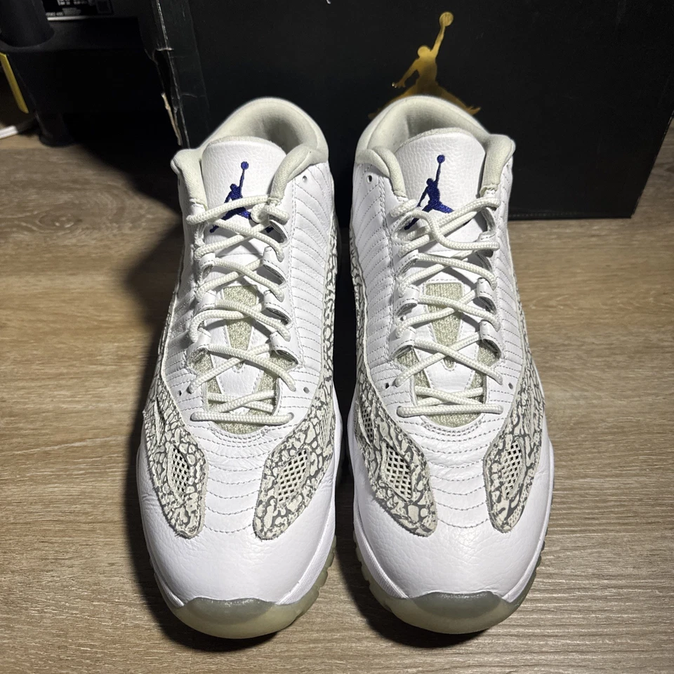 Talla 13 - Air Jordan 11 Retro IE 2015 Low Cobalt Foto 2 de 4