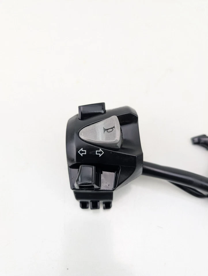 Interruptor izquierdo HONDA CB 125F 1 pieza - Imagen 2 de 4