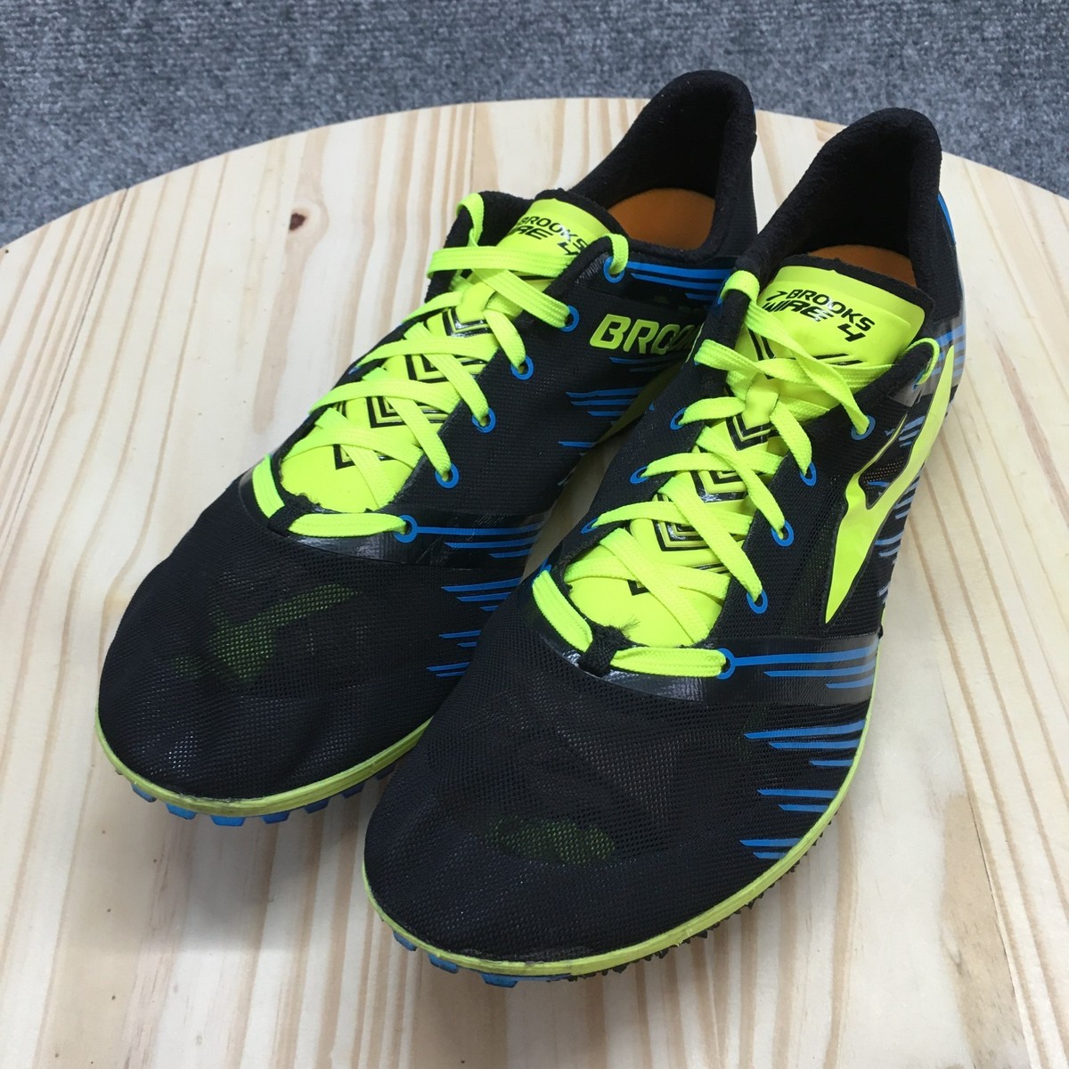 Brooks Track Spikes Mens 11  Wire 4 Multicolor Low Top Mesh Lace Up Racing Shoes View 3