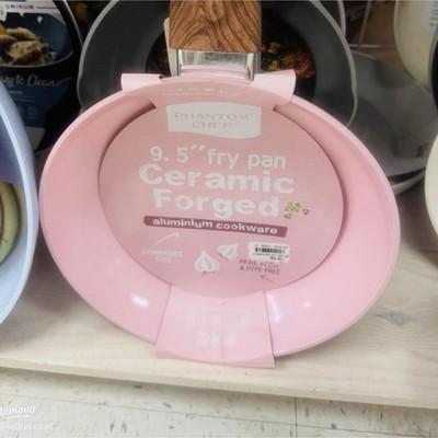 Phantom Chef 9.5'' Ceramic Forged Aluminum Frying Pan Pink Dishwasher Safe