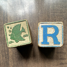 Vintage Wooden Alphabet Blocks Lot w/ Picture Blocks Letters R E Y Number 6