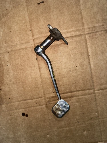 PEDAL, BRAKE *{MODEL D}*