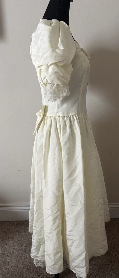 Antigo Vestido Gunne Sax Jessica McClintock Tamanho 9 Feminino Marfim Laço Renda Formatura Casamento - Imagem 4 de 4