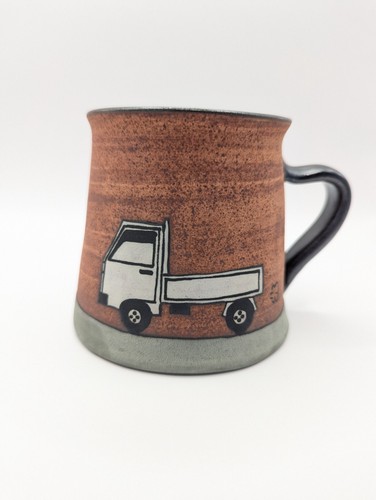 Mini Truck Pottery Cup Set of 2 - Artisan’s Day Scene Kasama Ware Made in JAPAN - Picture 12 of 19