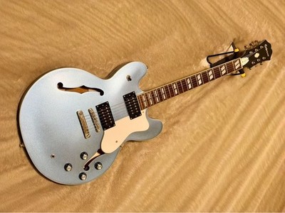 Epiphone Riviera II Epiphone Light Blue Semi-aco