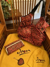 Icon Los Angeles RARE ROSES 🌹 Leather  Hobo Handbag Wearable Art