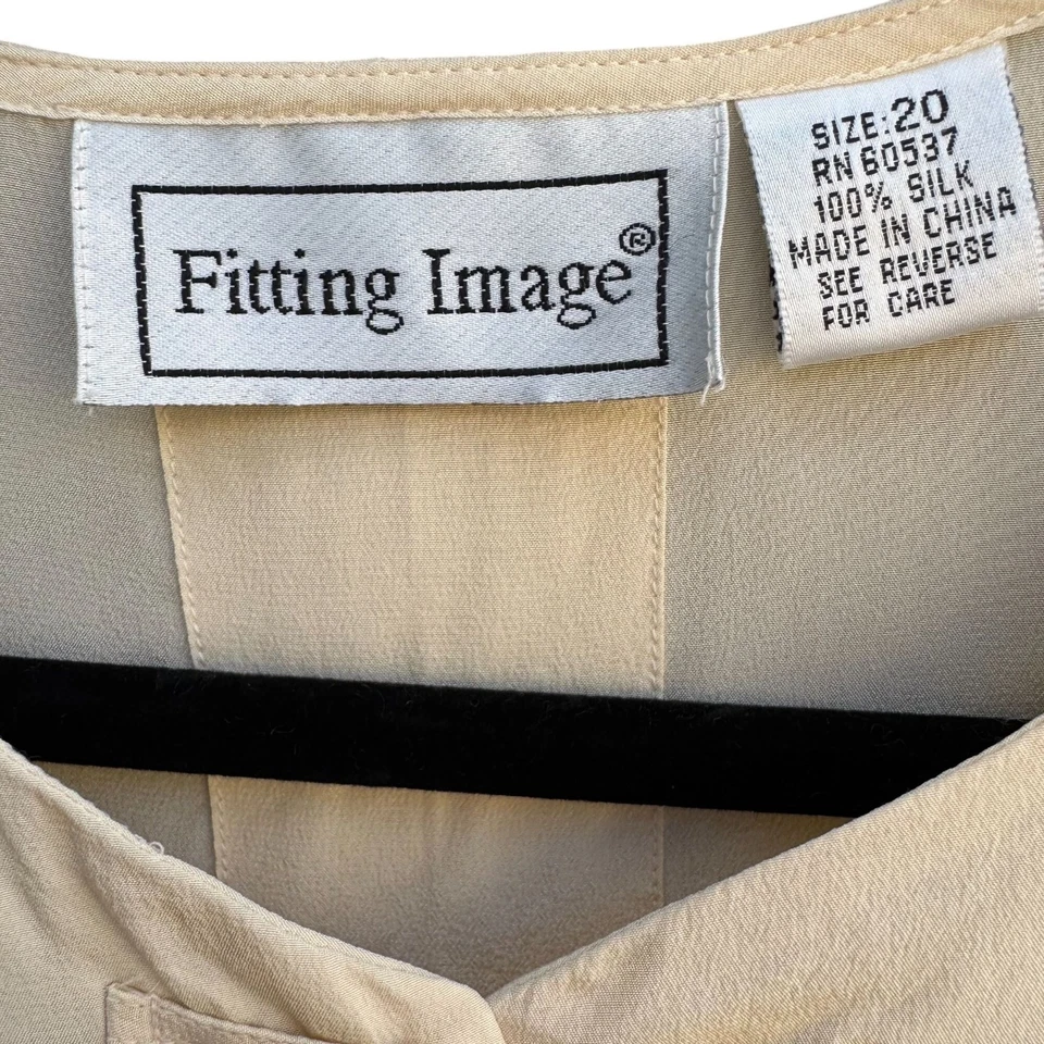 Blusa túnica Top Fitting Image vintage para mujer marfil 100 % seda cierre rana 20 Foto 3 de 4