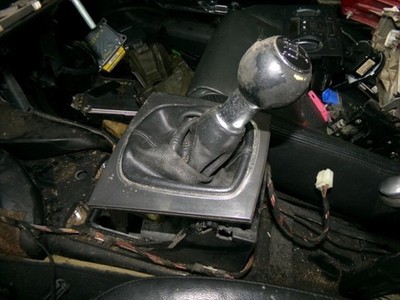 1K0711049AT schalthebel AUDI A3 2.0 TDI MODELO 8P 2004-2008 2004 111560