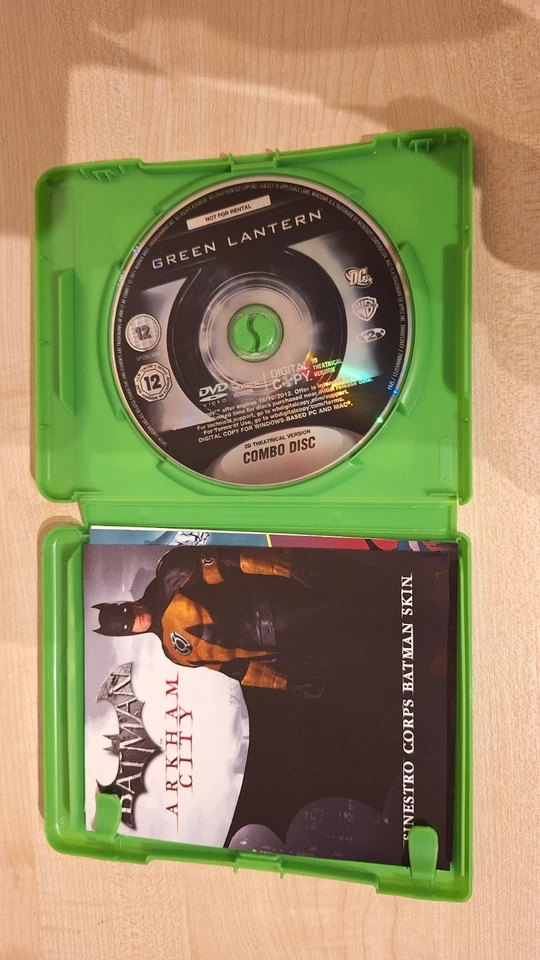 Green Lantern (Blu-ray, 2011, Extended Cut) Triplle Play BluRay + DVD - Image 3 of 4