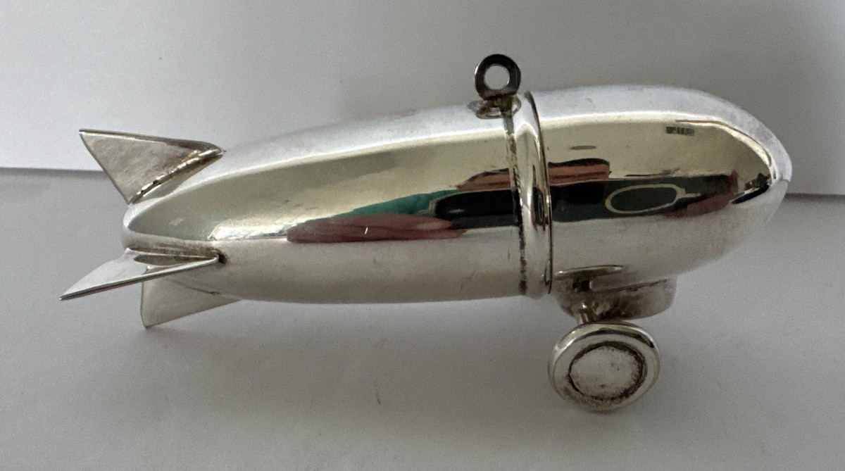 Zeppelin Cocktail Shaker Silver Ornament Restoration