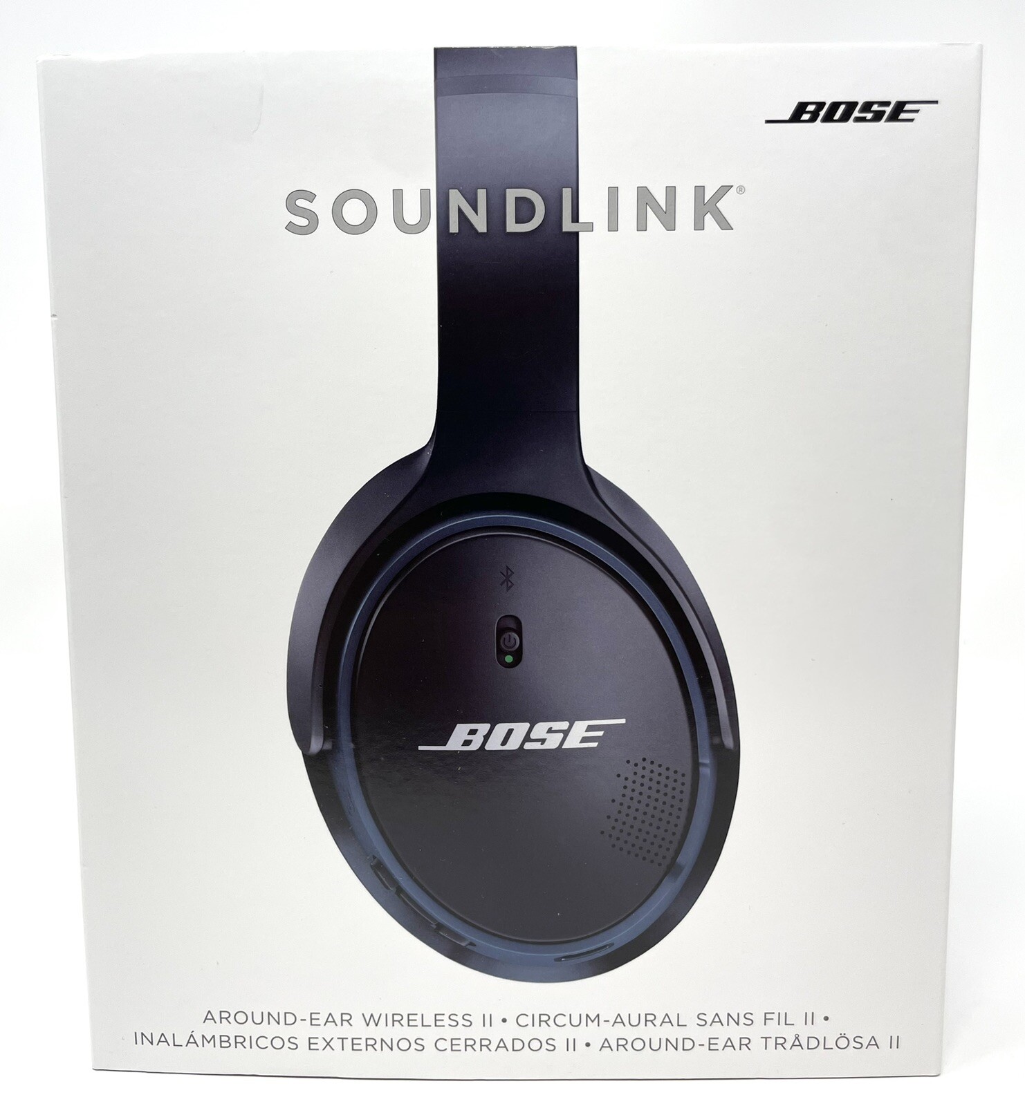 Bose SoundLink Wireless Bluetooth Over-Ear Headphones in Black-image