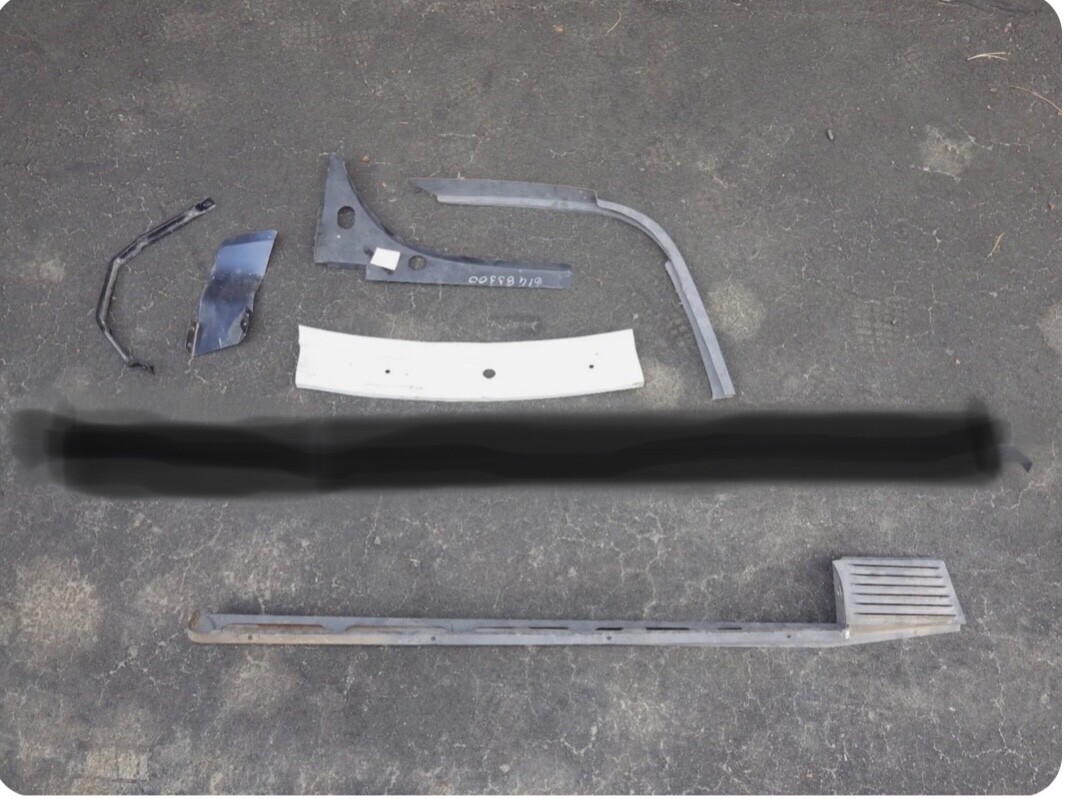 FERRARI TESTAROSSA DAYTONA MONDIAL - FENDER SUPPORT, MISC SHEET METAL