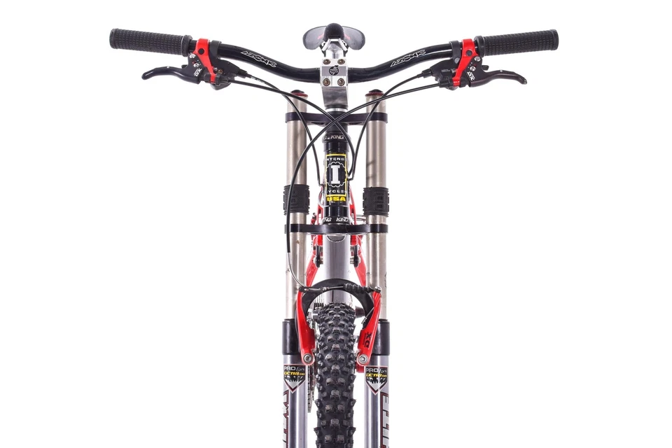 Bicicleta de Montaña Grande USADA Intense Uzzi SL 3x8 Velocidad Blanca Brothers Horquilla Foto 4 de 4