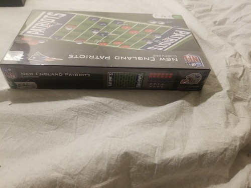 MasterPieces New England Patriots Checkers NFL Brady Cave Decor Sunday Sealed - Bild 6 von 12